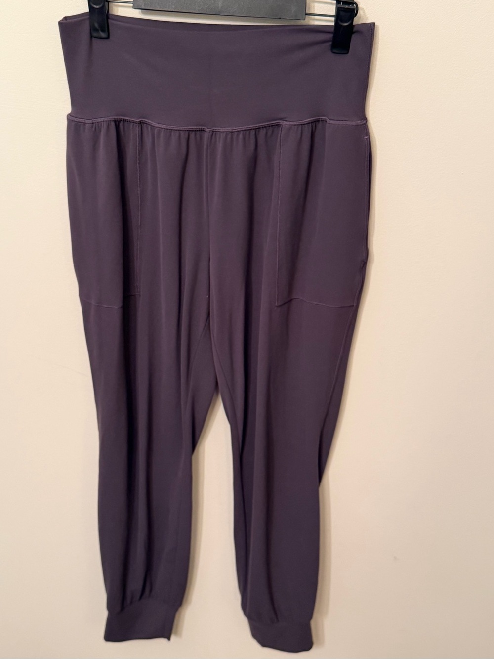 Athleta Cruise Joggers size Small